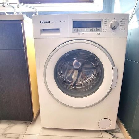 Cozy Beach Apt, Near Airport With 100Mbit Internet Larnaka Exterior foto
