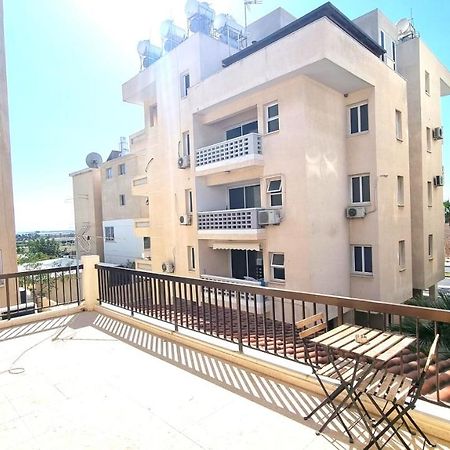 Cozy Beach Apt, Near Airport With 100Mbit Internet Larnaka Exterior foto
